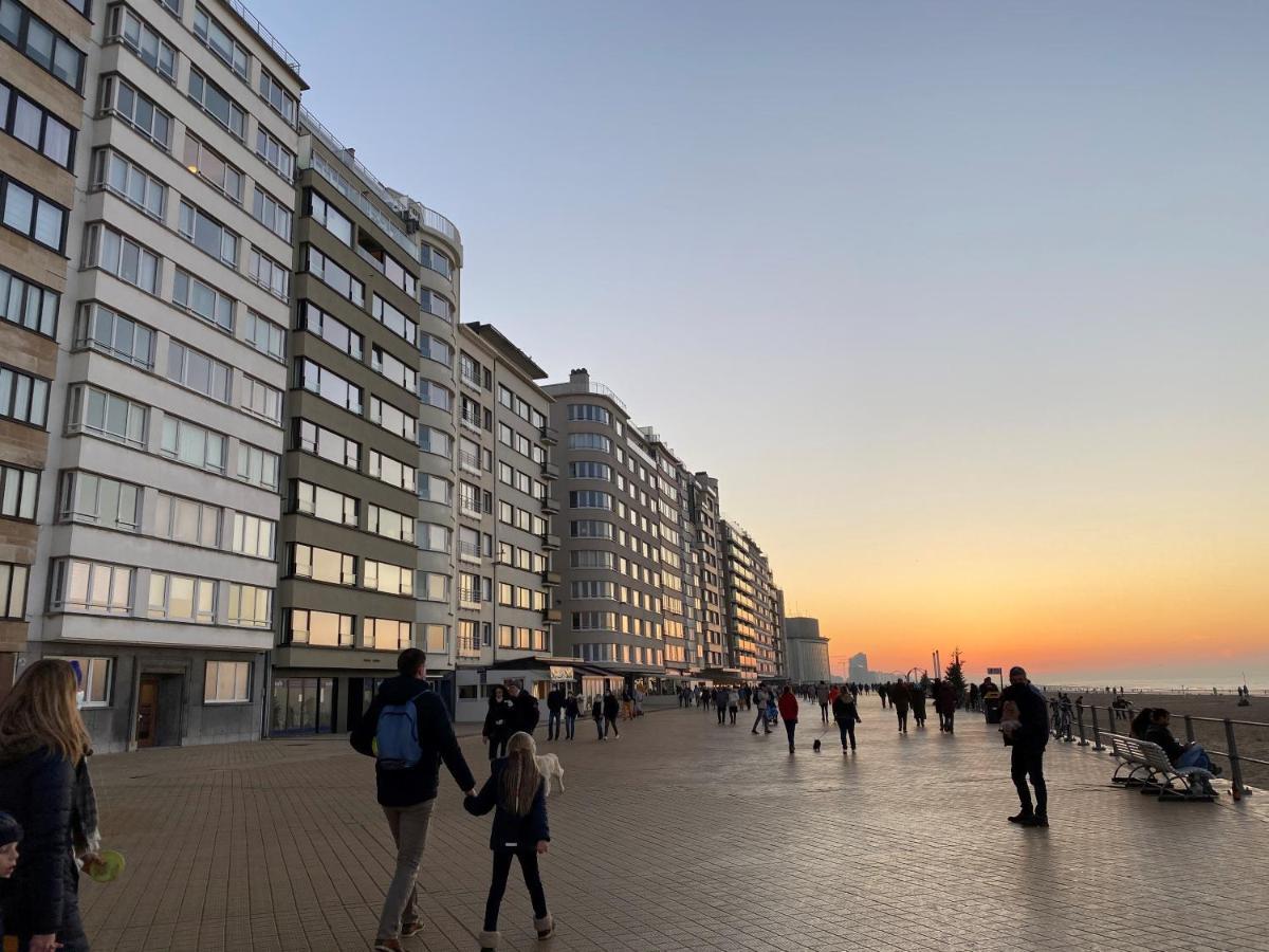 Oskar Luxe Op Zeedijk Met Zeezicht * Ostende